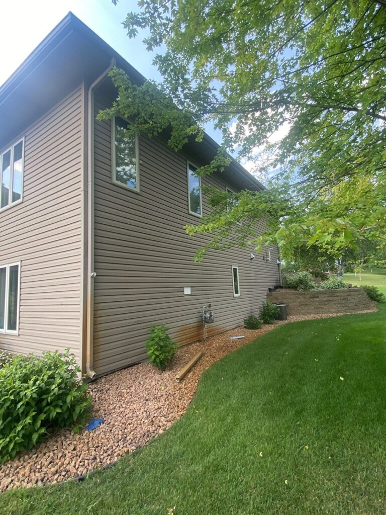 alexandria roofing and siding