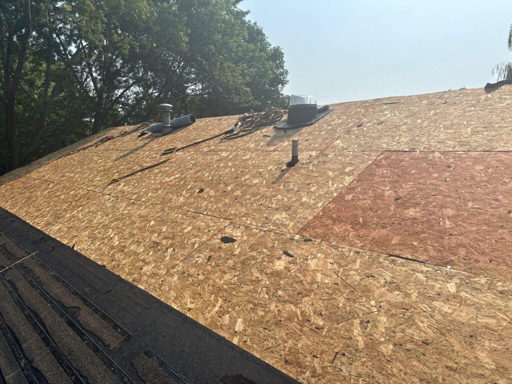 shorewood siding and roofing