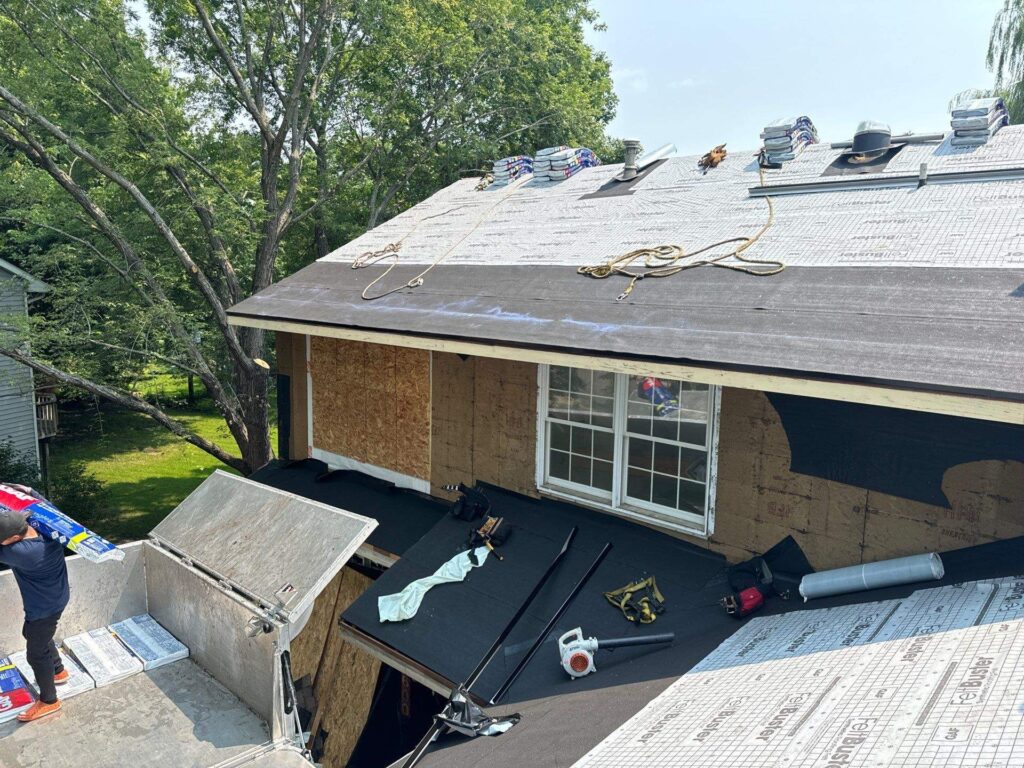 shorewood siding and roofing
